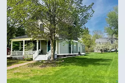 303 E 5th St, Washburn, WI 54891 - Photo 6