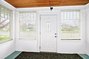 903 E 5th St, Superior, WI 54880 - Photo 4
