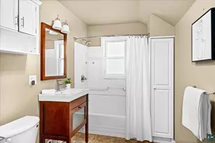 903 E 5th St, Superior, WI 54880 - Photo 22