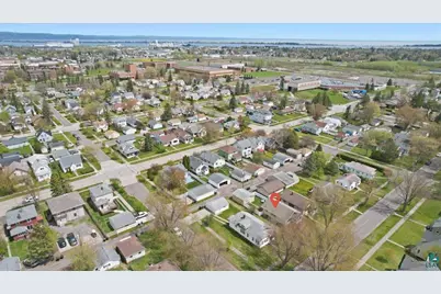 819 N 22nd St, Superior, WI 54880 - Photo 30