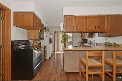 2811 E 3rd St, Superior, WI 54880 - Photo 22