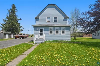 2811 E 3rd St, Superior, WI 54880 - Photo 2