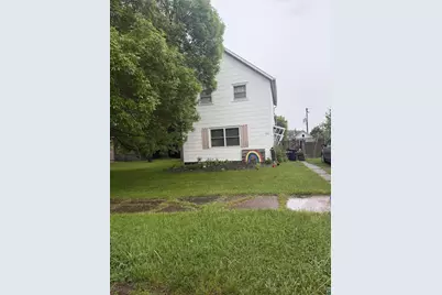 212 W Pine St, Washburn, WI 54891 - Photo 1