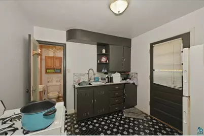 2601 Hughitt Ave, Superior, WI 54880 - Photo 14