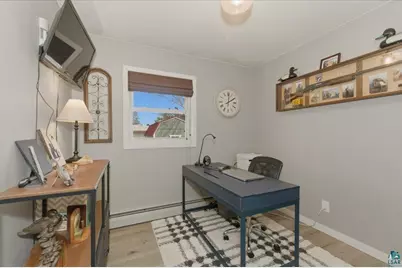 2210 Ohio Ave, Superior, WI 54880 - Photo 10