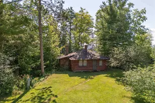 930 Superior Ave, Washburn, WI 54891 - Photo 2