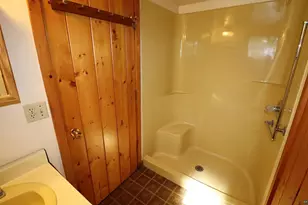 930 Superior Ave, Washburn, WI 54891 - Photo 32