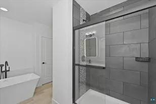 6318 Tower Ave, Superior, WI 54880 - Photo 20