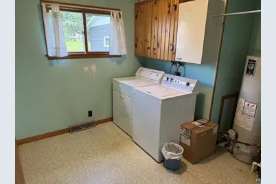 111 E 7th St, Washburn, WI 54891 - Photo 18