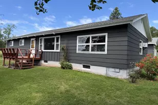 111 E 7th St, Washburn, WI 54891 - Photo 28