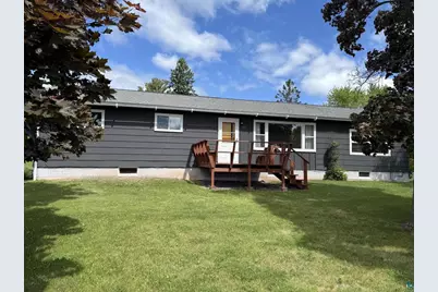 111 E 7th St, Washburn, WI 54891 - Photo 24