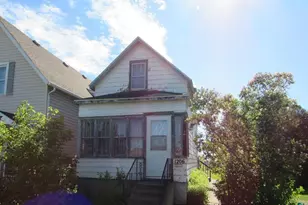 1206 Elm Ave, Superior, WI 54880 - Photo 2