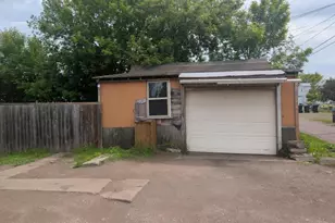 619 Weeks Ave, Superior, WI 54880 - Photo 4
