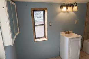 619 Weeks Ave, Superior, WI 54880 - Photo 20