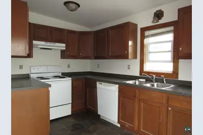1022 Grand Ave, Superior, WI 54880 - Photo 10