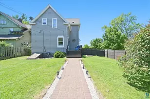 2004 Hughitt Ave, Superior, WI 54880 - Photo 4