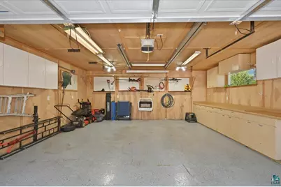 2004 Hughitt Ave, Superior, WI 54880 - Photo 6