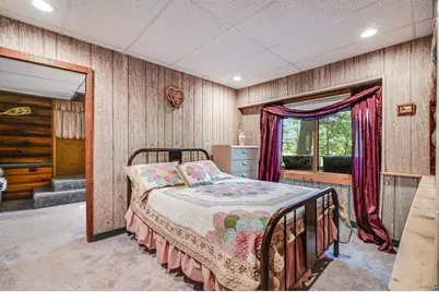 65720 E Pinecrest Rd, Iron River, WI 54847 - Photo 10