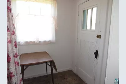 3932 E 8th St, Superior, WI 54880 - Photo 2
