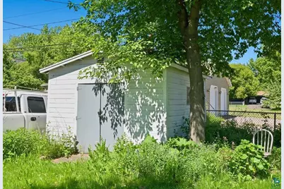 1421 E 5th St, Superior, WI 54880 - Photo 20