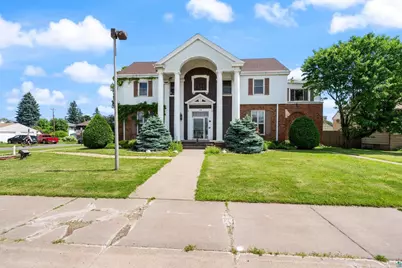 1304 Hammond Ave, Superior, WI 54880 - Photo 40