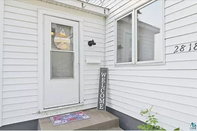2818 E 3rd St, Superior, WI 54880 - Photo 2
