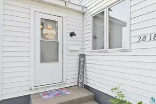 2818 E 3rd St, Superior, WI 54880 - Photo 2