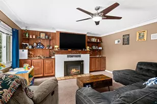 2206 Hammond Ave, Superior, WI 54880 - Photo 4