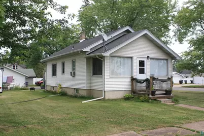 1731 E 8th St, Superior, WI 54880 - Photo 2