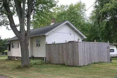 1731 E 8th St, Superior, WI 54880 - Photo 6