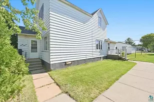 2018 E 6th St, Superior, WI 54880 - Photo 2