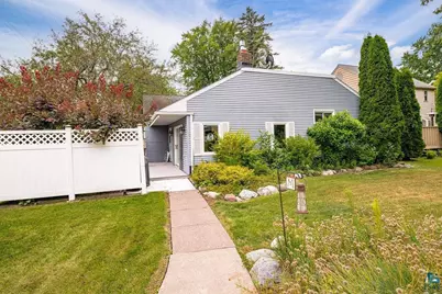 1629 E 6th St, Superior, WI 54880 - Photo 30