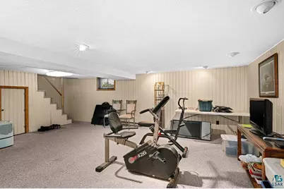 1629 E 6th St, Superior, WI 54880 - Photo 24