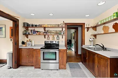 1302 N 21st St, Superior, WI 54880 - Photo 18