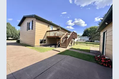 3103 Hughitt Ave, Superior, WI 54880 - Photo 8