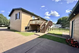 3103 Hughitt Ave, Superior, WI 54880 - Photo 8