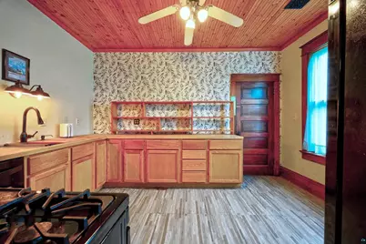 419 W 3rd St, Washburn, WI 54891 - Photo 8