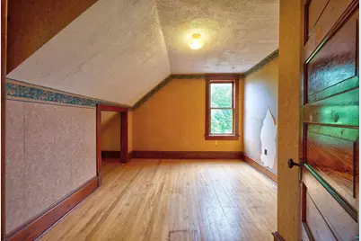 419 W 3rd St, Washburn, WI 54891 - Photo 14