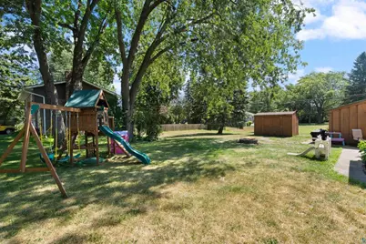 2 Royalton Rd, Superior, WI 55880 - Photo 6