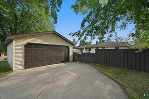 1627 Missouri Ave, Superior, WI 54880 - Photo 26