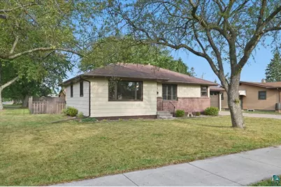 1627 Missouri Ave, Superior, WI 54880 - Photo 2