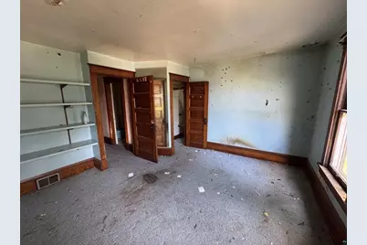 5115 E 1st St, Superior, WI 54880 - Photo 16