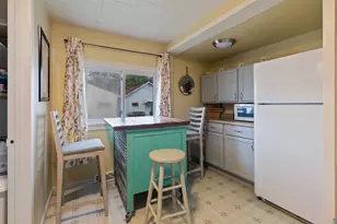 1713 Iowa Ave, Superior, WI 54880 - Photo 12