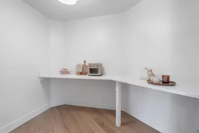 2166 E Detroit St, Superior, WI 54880 - Photo 26