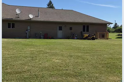 3020 E 8th St, Superior, WI 54880 - Photo 4