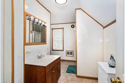 1805 Garfield Ave, Superior, WI 54880 - Photo 38