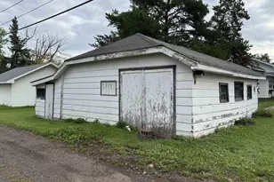 1611 Washington Ave, Superior, WI 54880 - Photo 6
