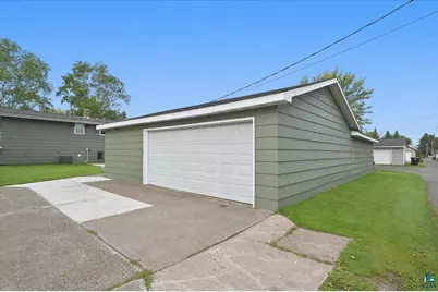 3729 E 5th St, Superior, WI 54880 - Photo 28