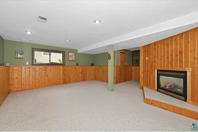 3729 E 5th St, Superior, WI 54880 - Photo 38