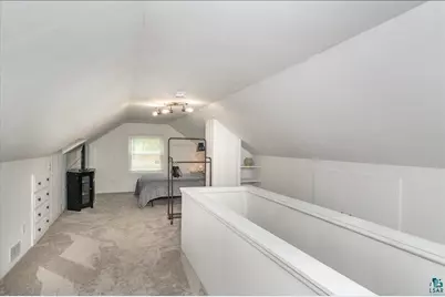 1619 E 4th St, Superior, WI 54880 - Photo 16